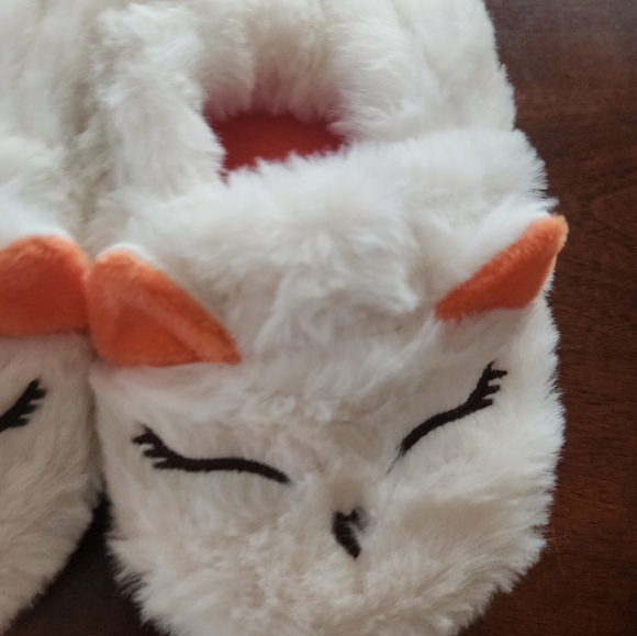 Slippers - Picture 4 of 5